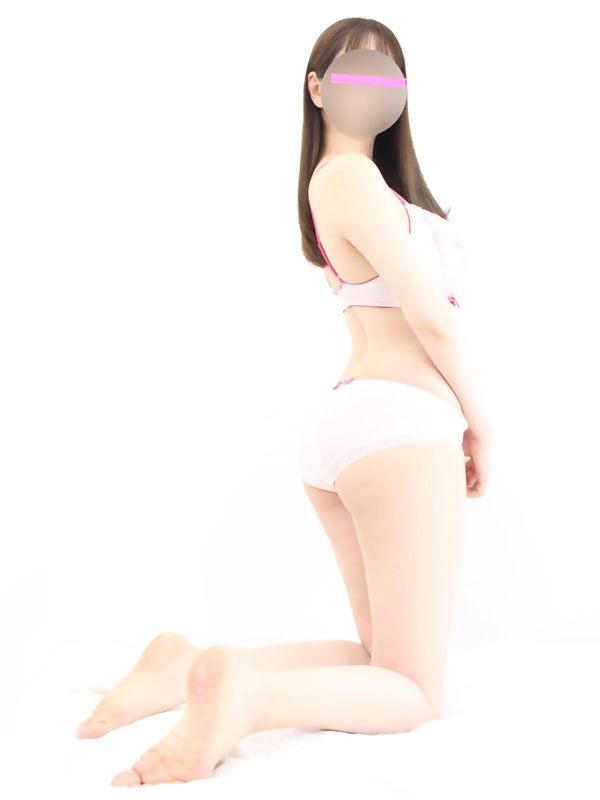 新宿手コキ&オナクラ 世界のあんぷり亭 りさ