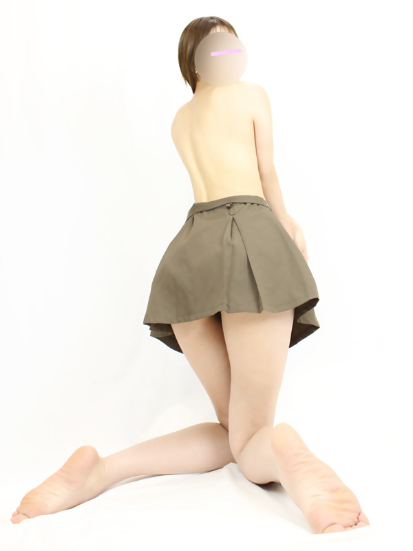 新宿手コキ＆オナクラ 世界のあんぷり亭 よる